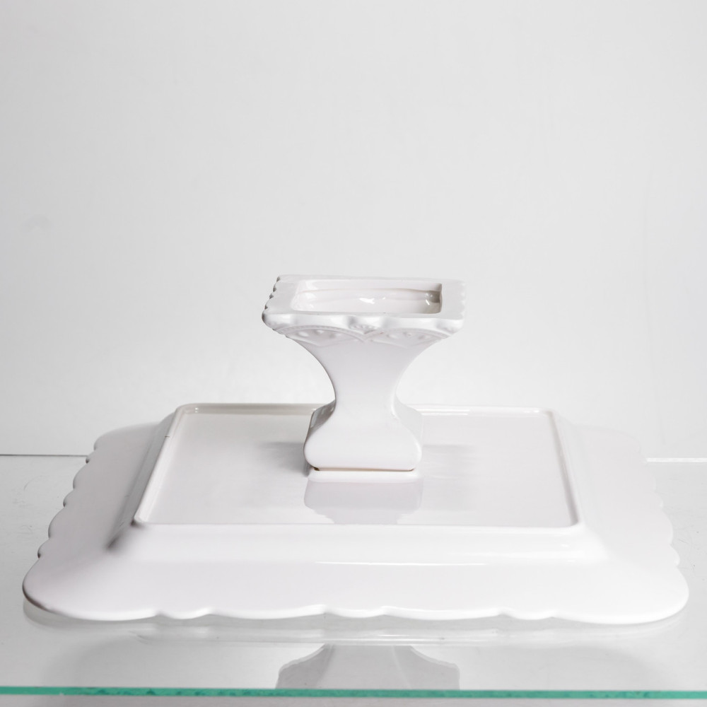 Изображение Блюдо на ножке квадратное фарфоровое Pearl 30,5*30,5 см Yiwu 120-YH-HG039 ИМ Light-Deco 4 