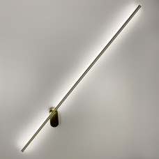 Сучасне лінійне бра в латунному корпусі 150 см