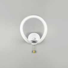 Світлодіодне бра у білому корпусі 24х19 см