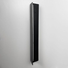 Чорне мінімалістичне регулююче бра 49х8 см