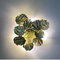 Флористична модель світильника з пелюстками