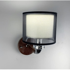 Стильний настінний світильник з екошкірою
