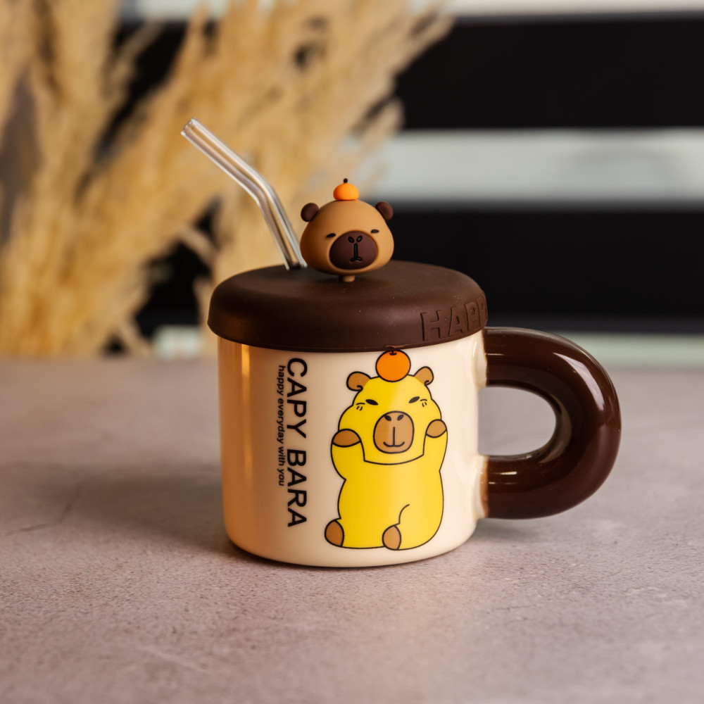 Зображення Чашка фарфорова Light House "Капібара з апельсином" LG-30204 C 400 мл з кришкою та трубочкою бежева з коричневим ИМ Light-Deco 3 