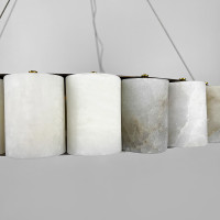 Підвісна люстра у латунному кільцевому корпусі з мармуровими елементами Ø 80 см