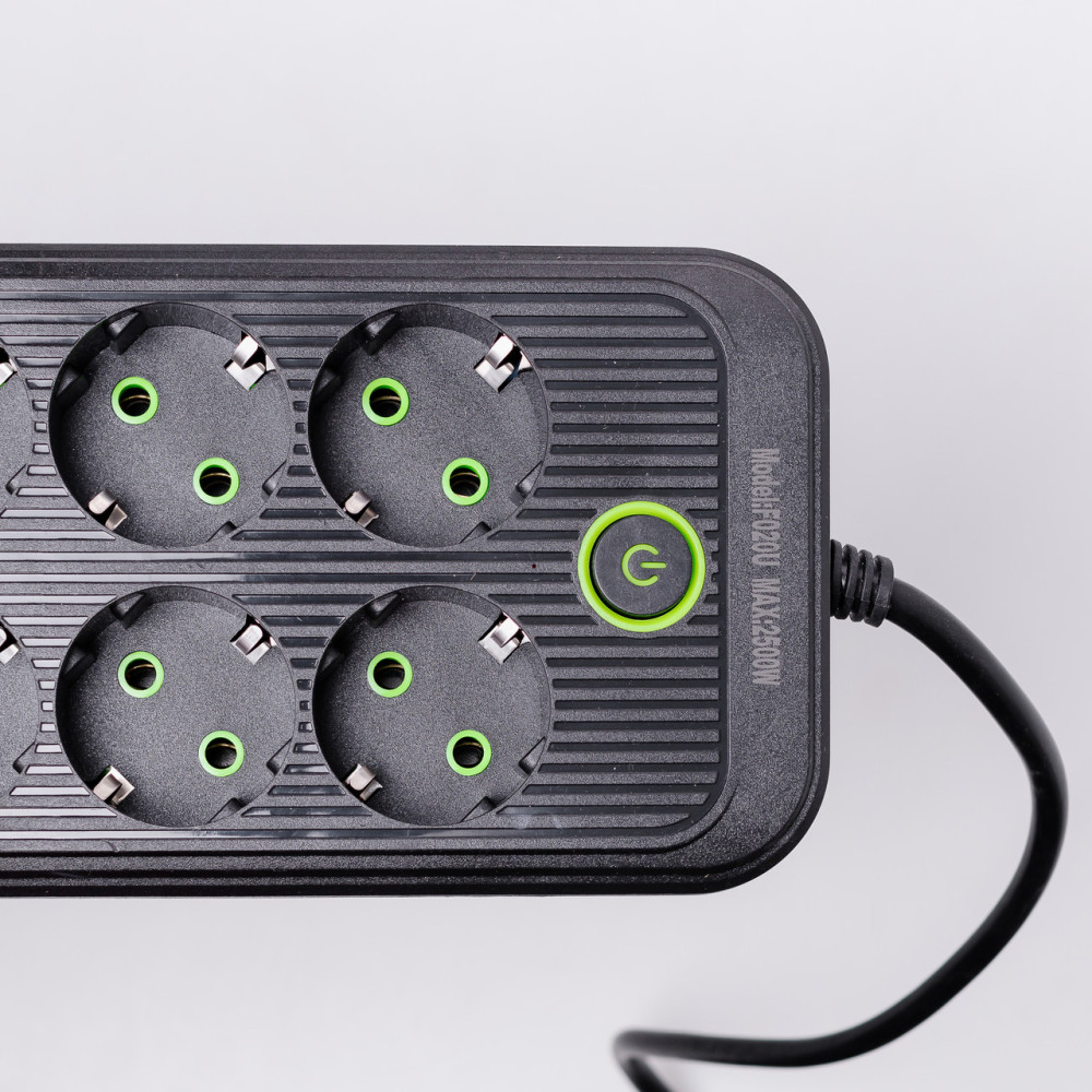 Изображение Сетевой фильтр 2.8 м удлинитель на 8 розеток с 3 USB 1 Type-C и кнопкой отключения F20U Черный HP-5-28 ИМ Light-Deco 5 